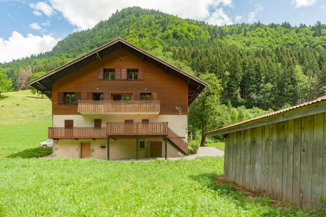 Grand Appartement Proche Gd Bornand Glieres-Val-de-Borne المظهر الخارجي الصورة
