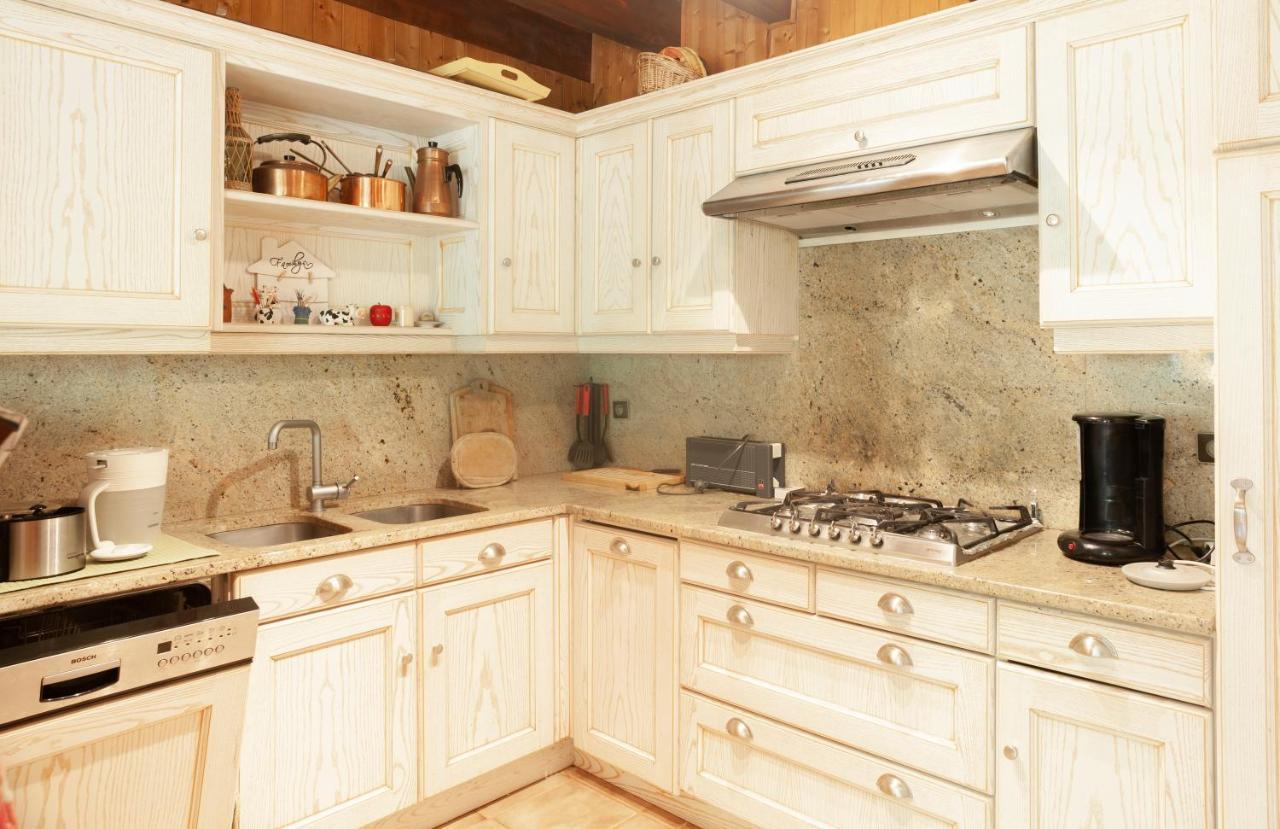Grand Appartement Proche Gd Bornand Glieres-Val-de-Borne المظهر الخارجي الصورة